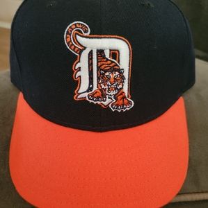 Detroit Tigers - 100% Wool Fitted 7 3/8